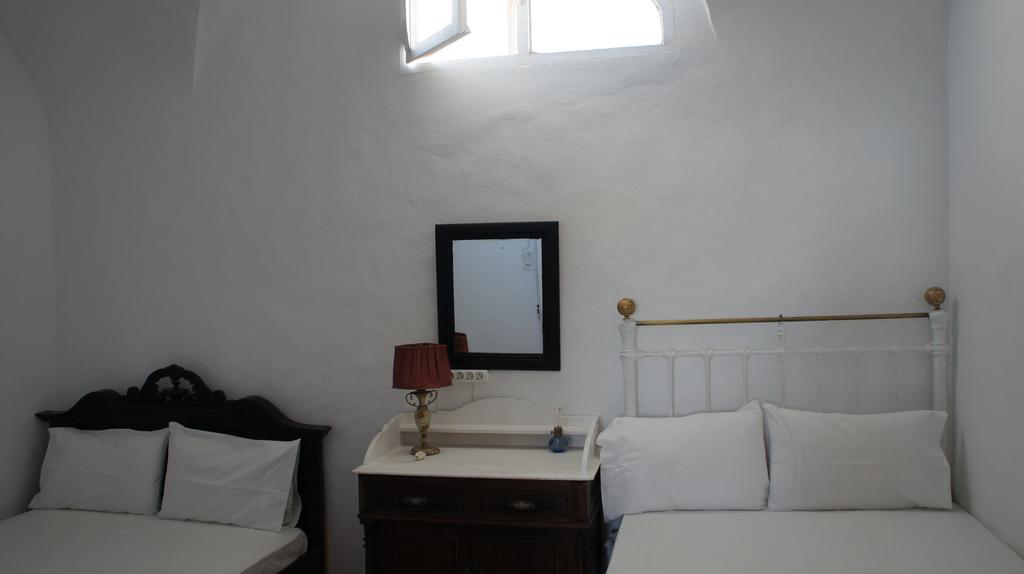 มาร์คอส รูมส์ Aparthotel เอีย ภายนอก รูปภาพ